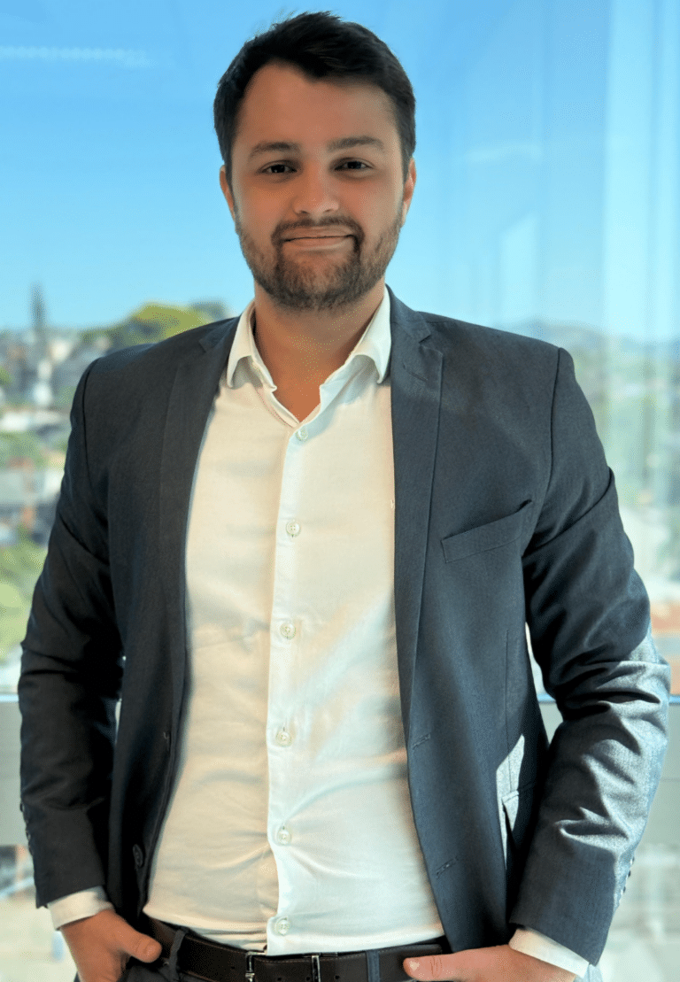 JOÃO BORGES  Advogado de Reestruturação e Insolvência